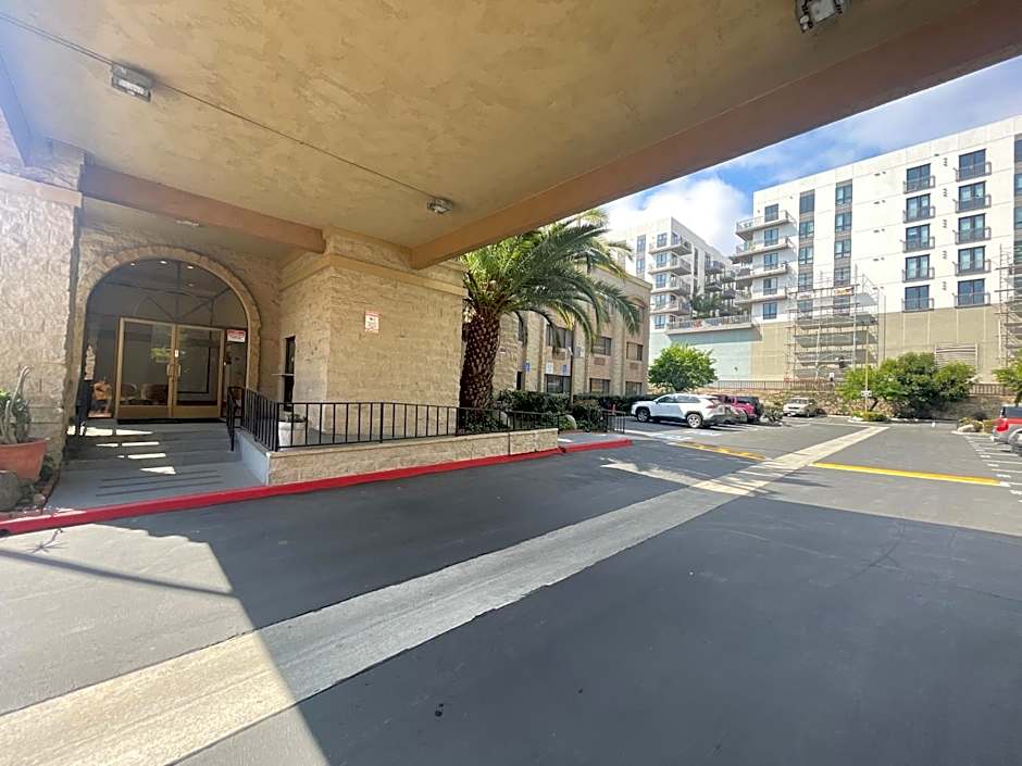 Portside Inn & suites