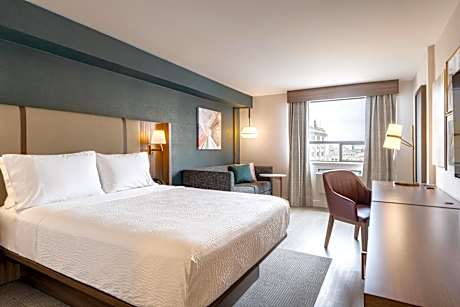 Holiday Inn & Suites Winnipeg Downtown By IHG