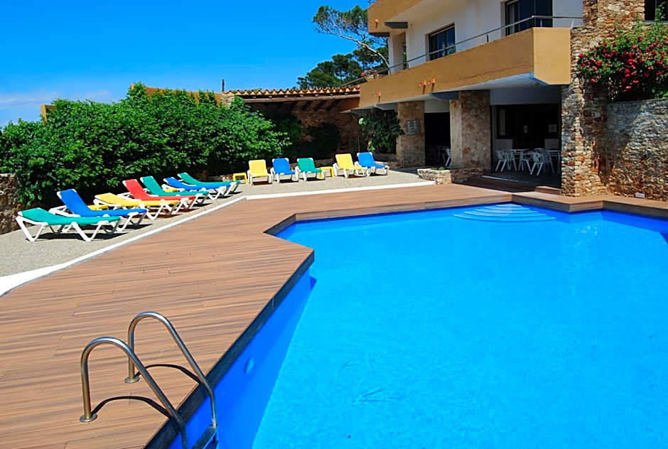 Photo 1 of 31 of Hotel Sa Riera