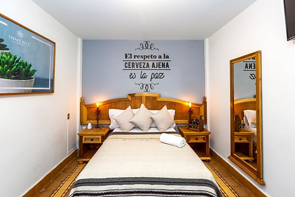 Mala Vecindad Beer Hotel