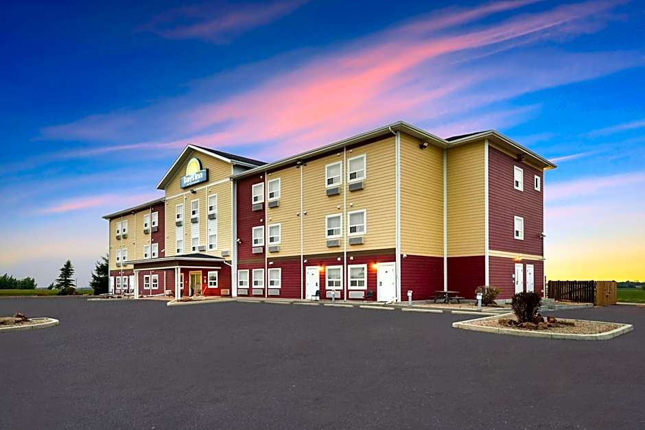 Days Inn by Wyndham Lamont