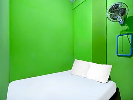 Hotel O Penginapan Pak DheNearMall Nagoya Hill