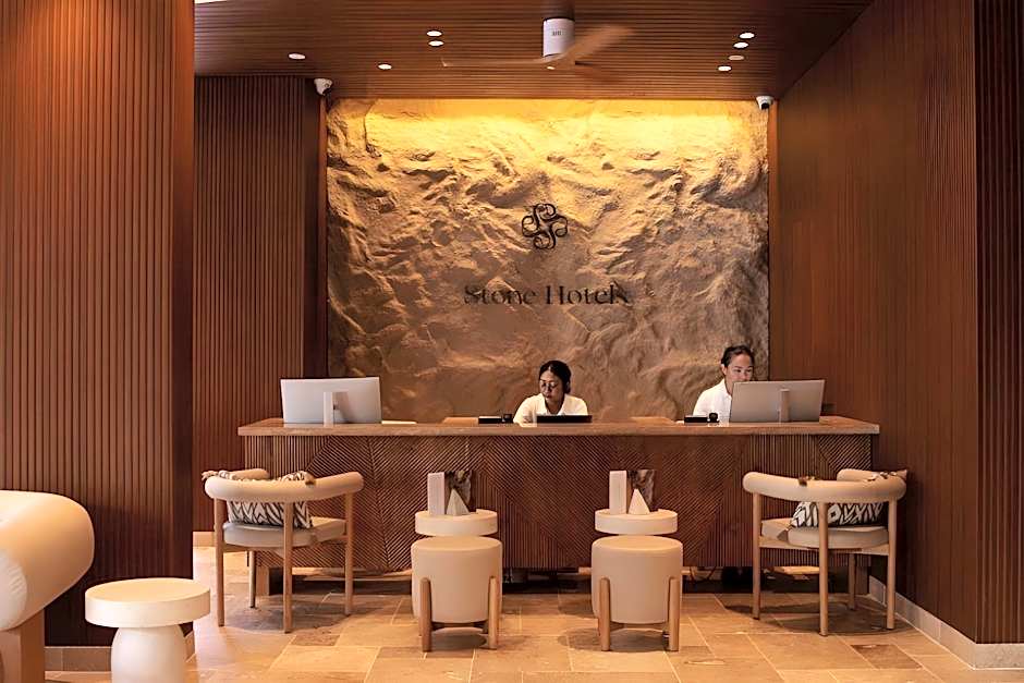 Stone Hotels Dhiffushi