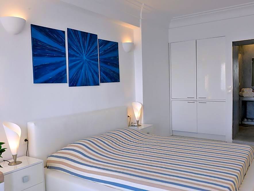 Dreaming View Suites