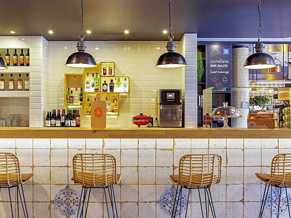 Ibis Oviedo