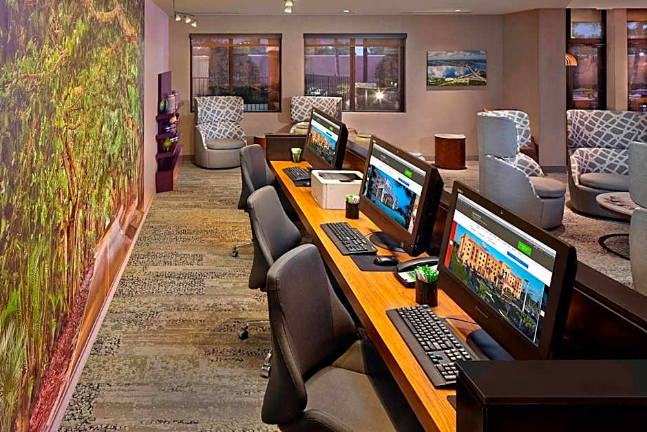 Courtyard by Marriott Stuart