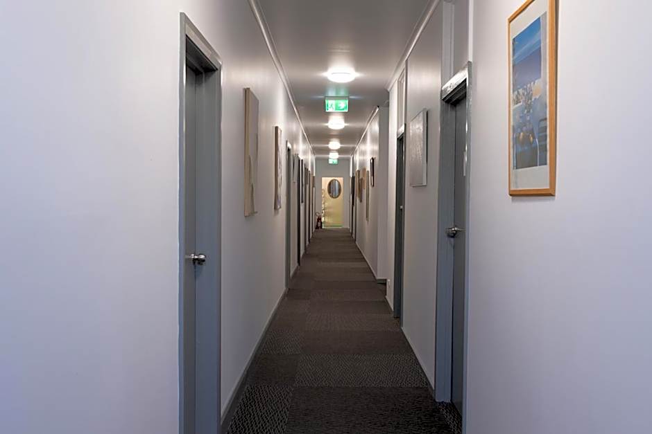 Broken Hill Tourist Lodge