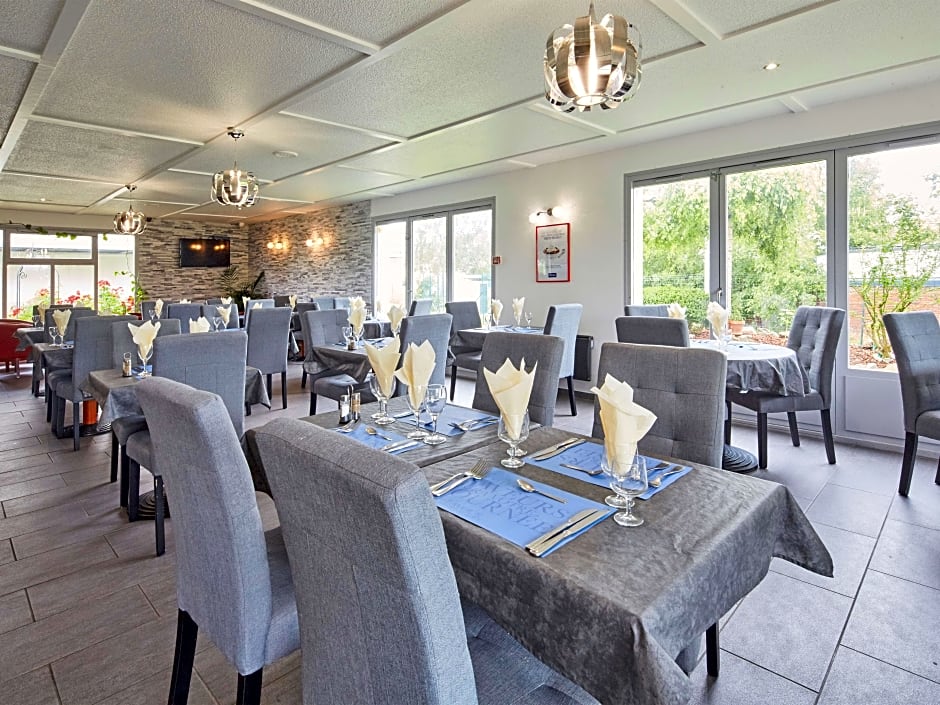 Photo 1 of 45 of Comfort Hotel Cambrai
