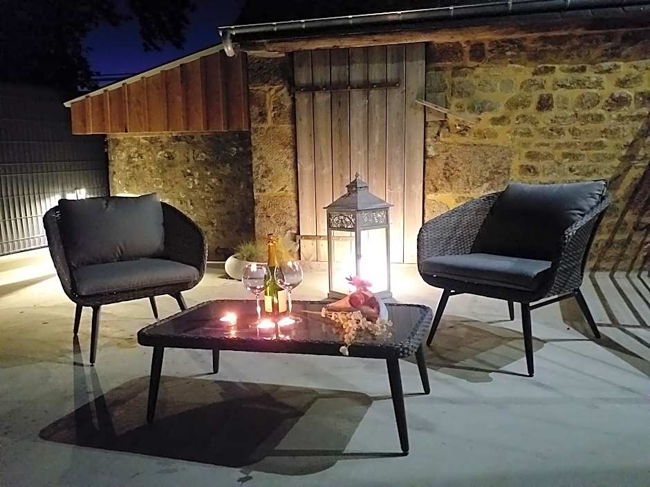 Le Ptit Spa de L'Abbaye Suite love et Spa privé