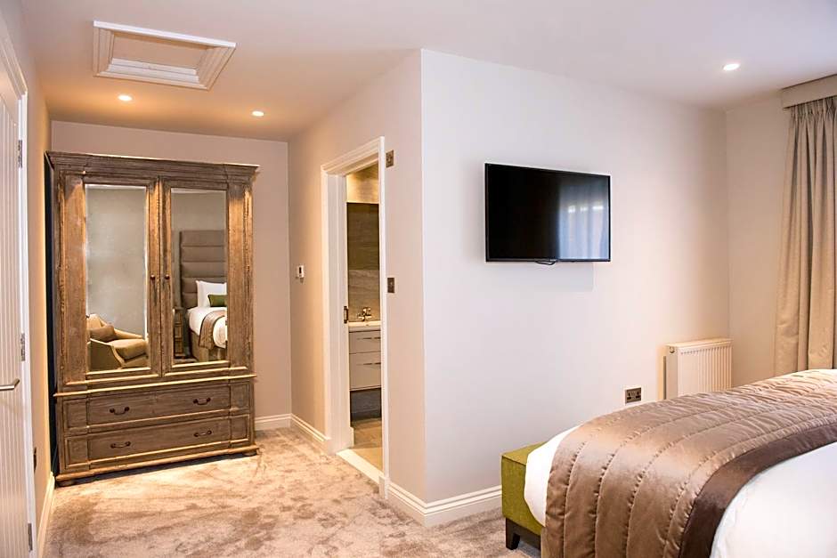 Roundthorn Country House & Luxury Apartments