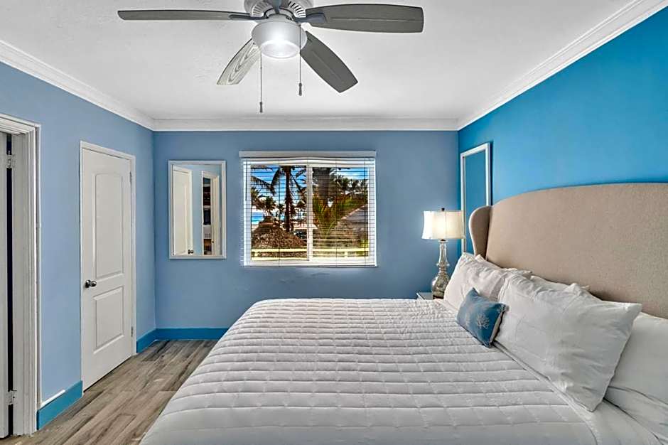Walkabout 8 Tower Suite with Panoramic Ocean Views