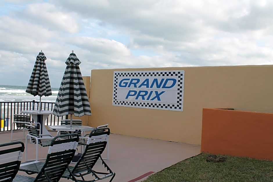 Grand Prix Motel Beach Front