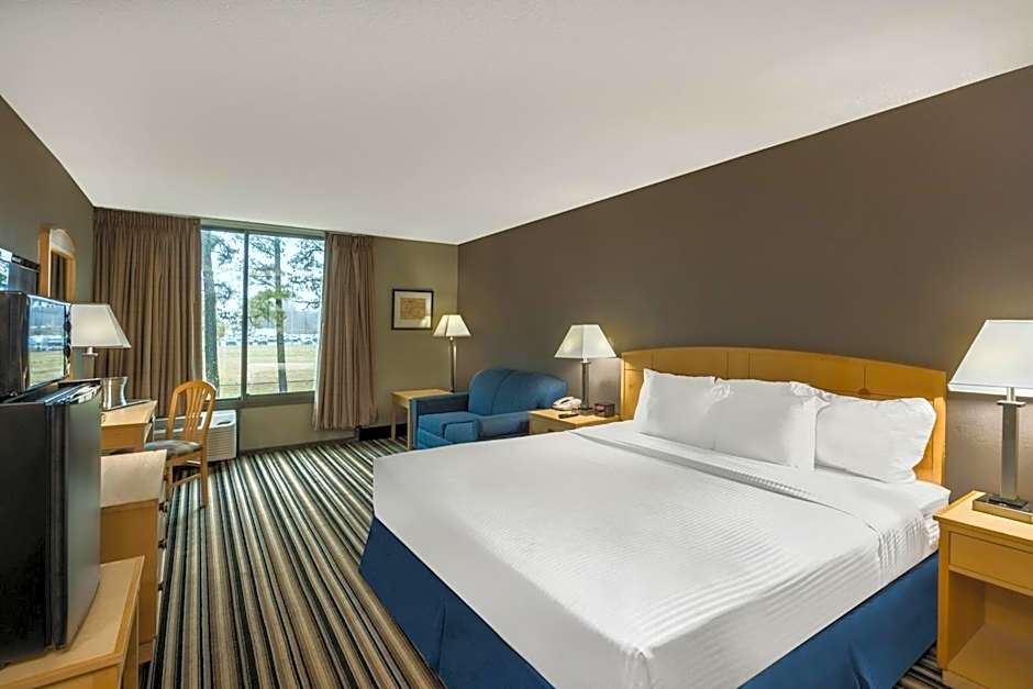 Travelodge by Wyndham Memphis
