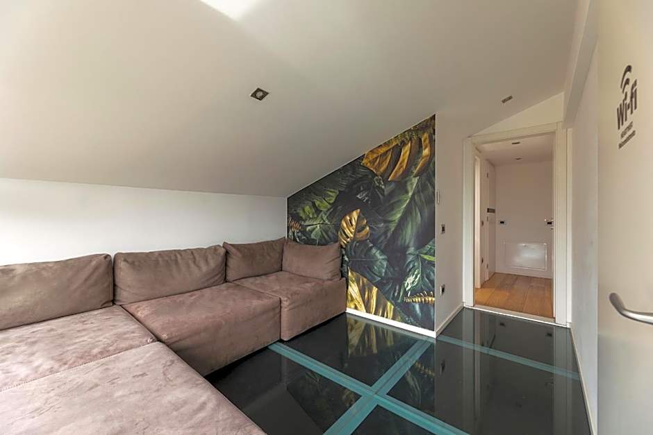 HEART OF TRENTO Loft & Rooms