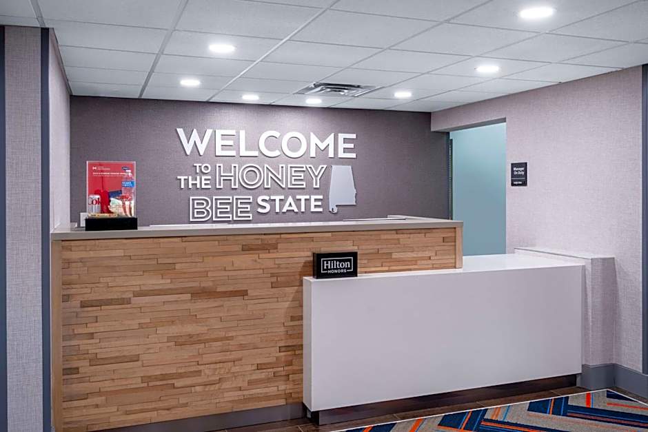 Hampton Inn By Hilton Auburn