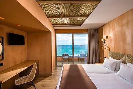 Superior Room with Sea View