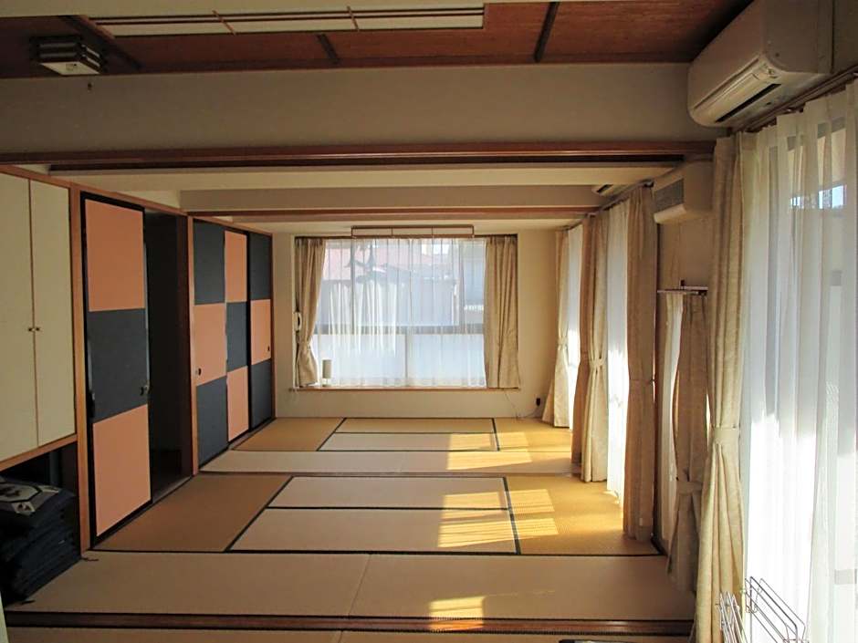 Funayado Akitaya