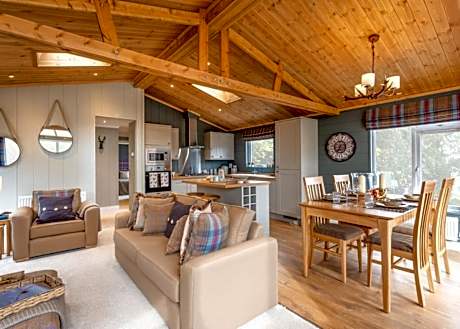 Thirlestane Woodland Lodges