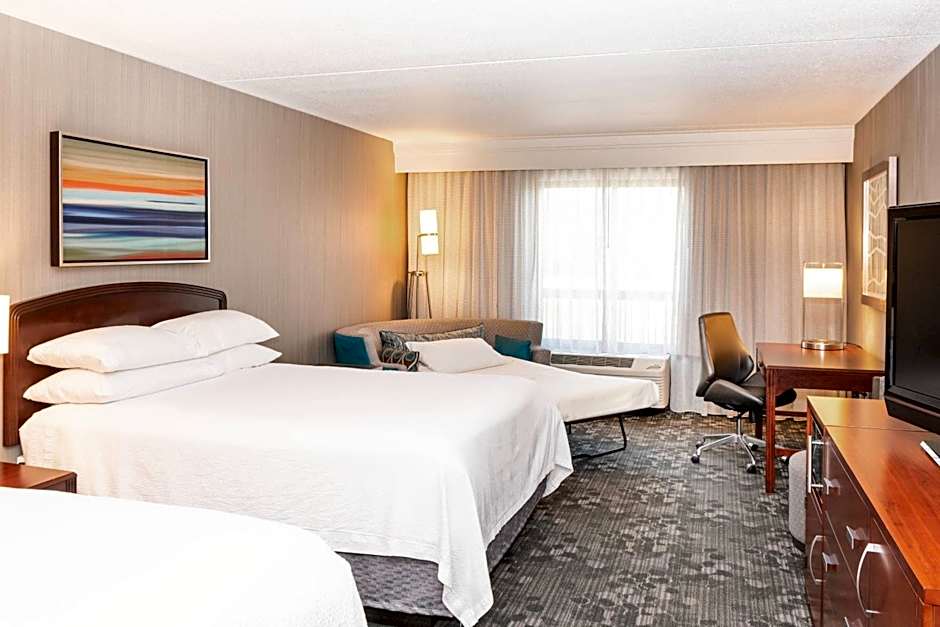 Courtyard by Marriott Bloomington