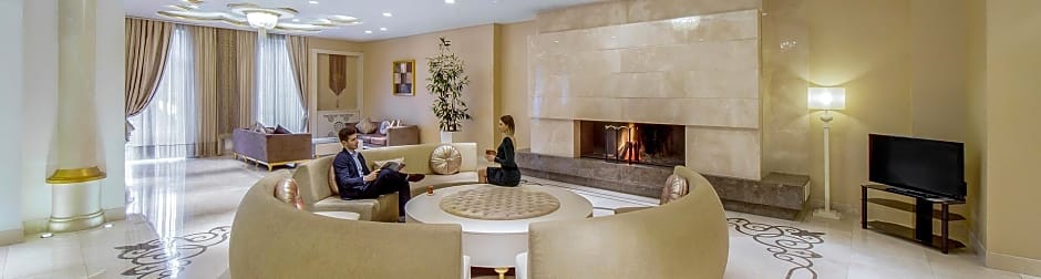 Qafqaz Riverside Hotel