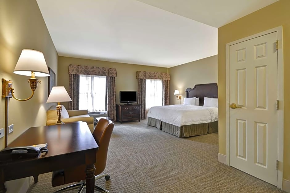 Hampton Inn By Hilton And Suites Savannah Historic District