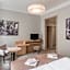 Three Crowns Hotel