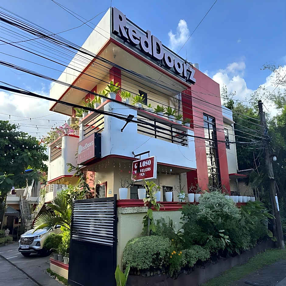 RedDoorz near Mariners Legazpi