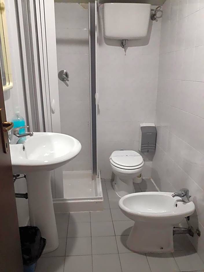 Photo 1 of 1 of Single Room