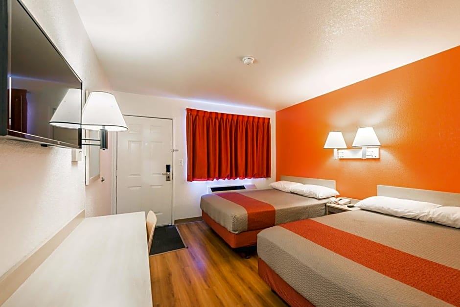 Motel 6-Reno, NV - West