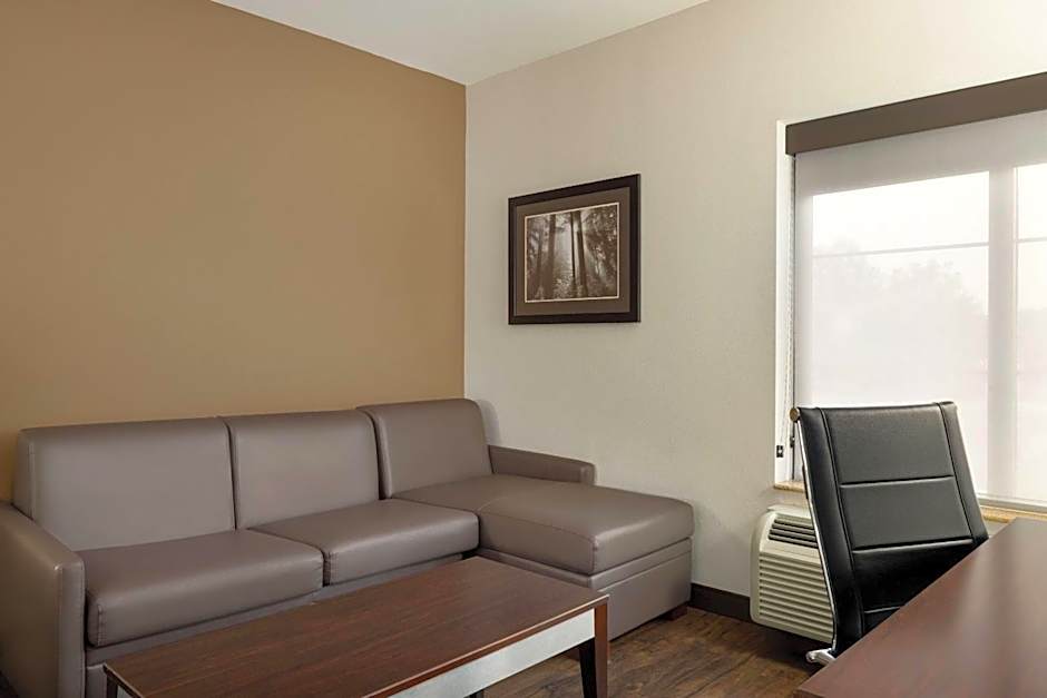 La Quinta Inn & Suites by Wyndham Memphis Wolfchase