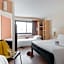 ibis Paris 17 Clichy-Batignolles Hotel