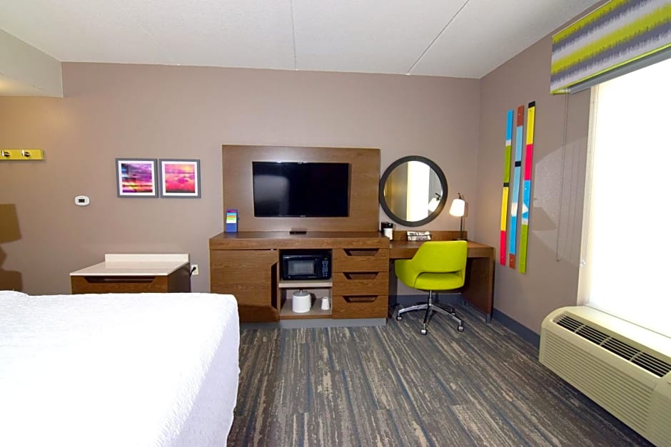 Hampton Inn By Hilton Leesburg