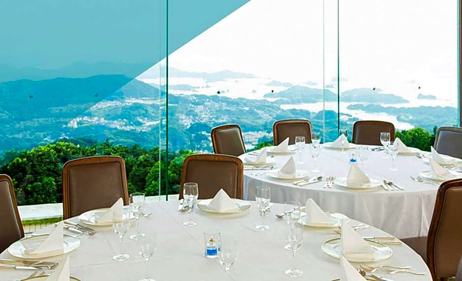 Yumihari No Oka Hotel