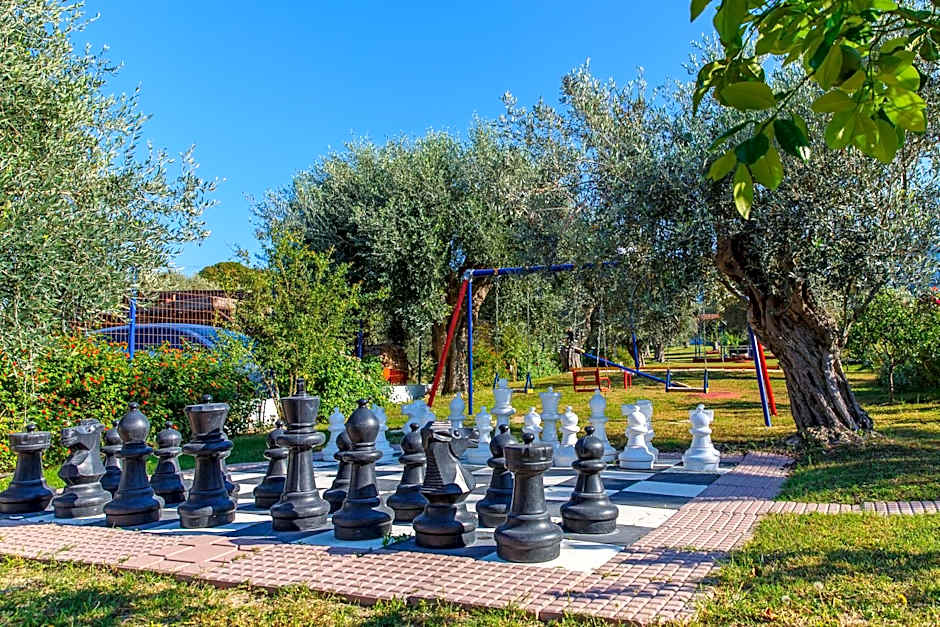 Filoxenia Apartments & Studios