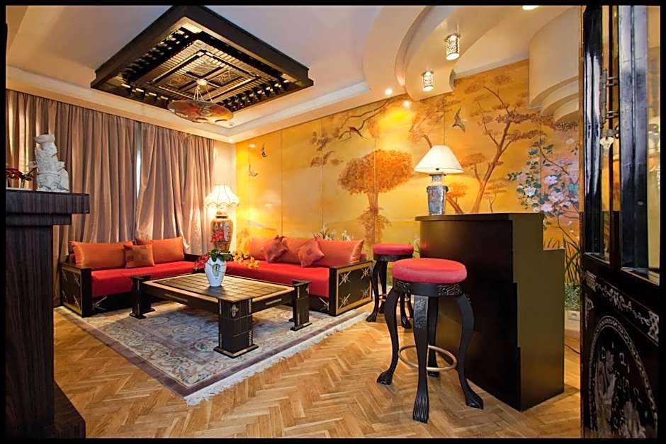 Art Palace Suites & Spa