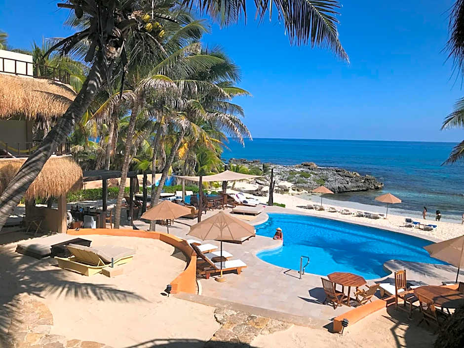 Hotel Playa La Media Luna