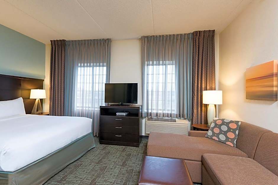 Staybridge Suites Chicago-Oakbrook Terrace By IHG