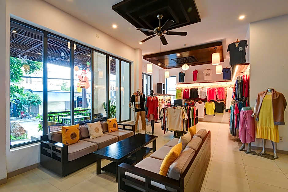 White Lotus Hotel Hoian