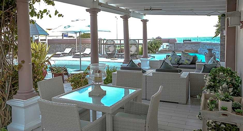 Misty Waves Boutique Hotel