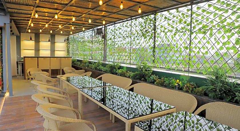 Hotel Haris MG Road