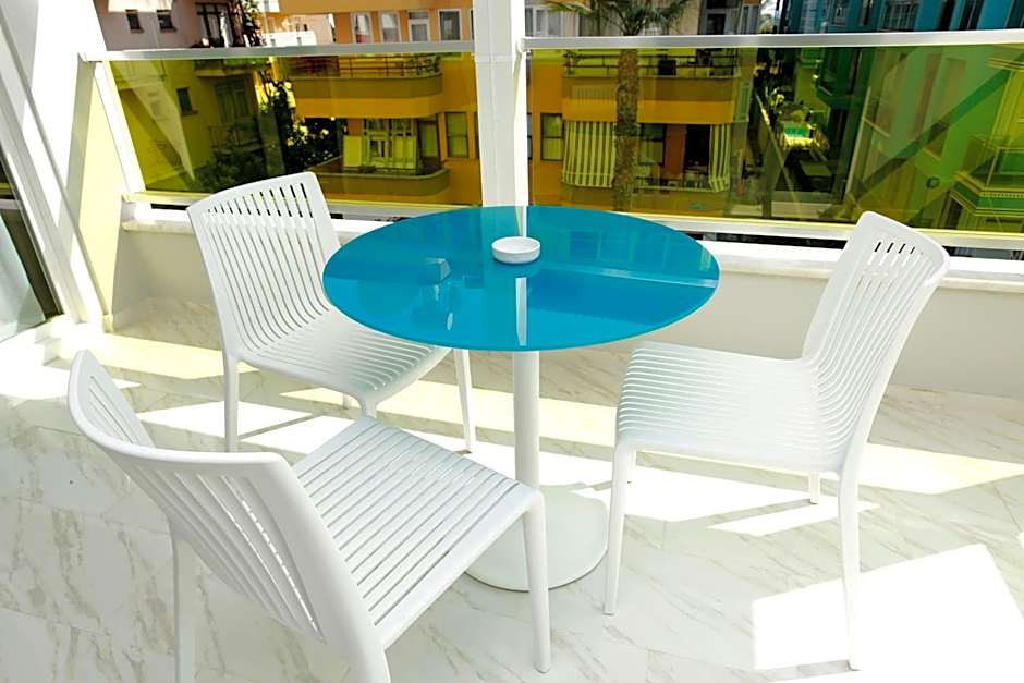 Kleopatra Suit Hotel