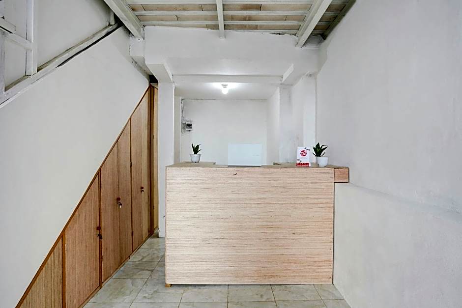 OYO Life 1942 Asia Residence Syariah