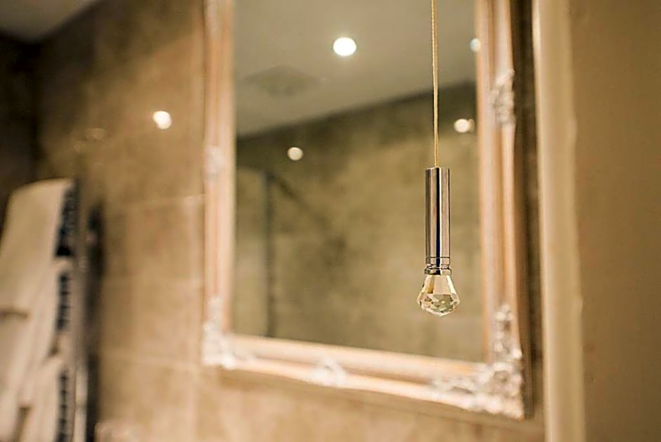 Glewstone Court Country House Hotel