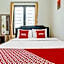 OYO Life 90211 I-sidji Inn