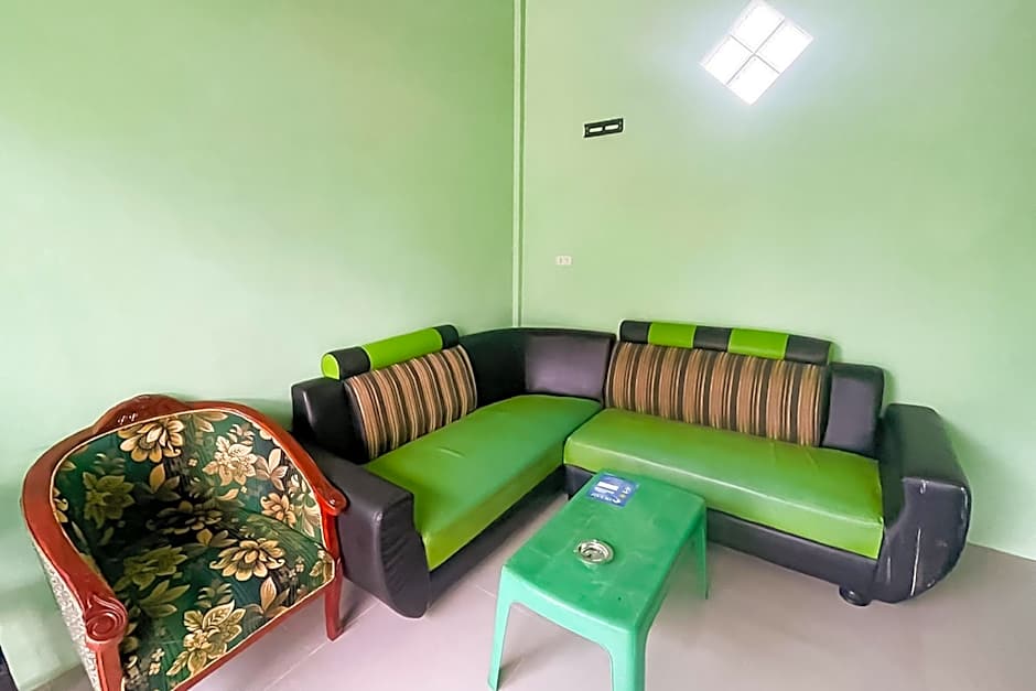 RedDoorz near Kantor Bupati Tapanuli Tengah Aek Tolang