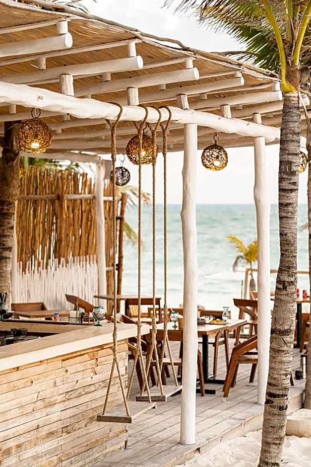 Punta Blanca Beach House