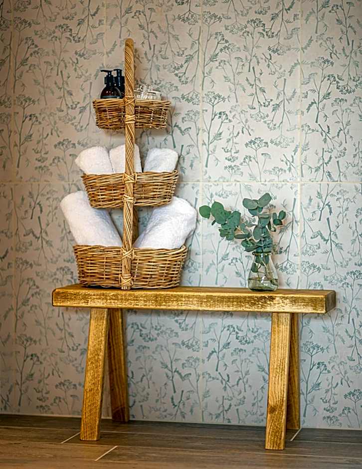 The White Lion Cowbridge