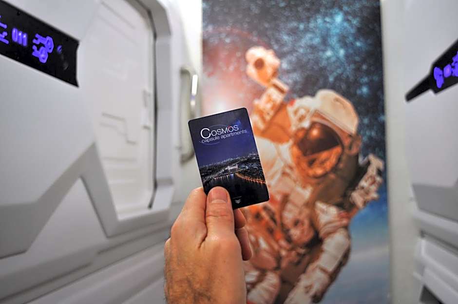 Cosmos Capsule Hub London