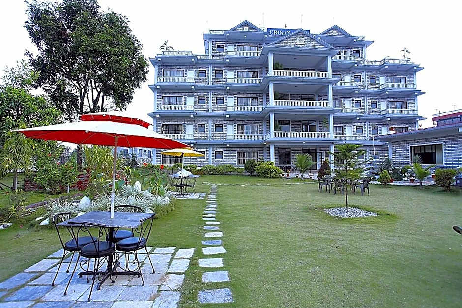 Hotel Crown Himalayas