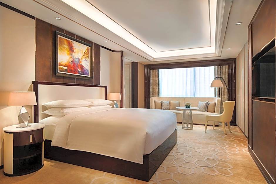 Photo 1 of 5 of President Suite, City View